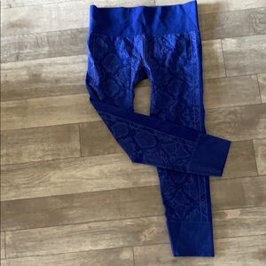 Lululemon Seamless Capri size 10